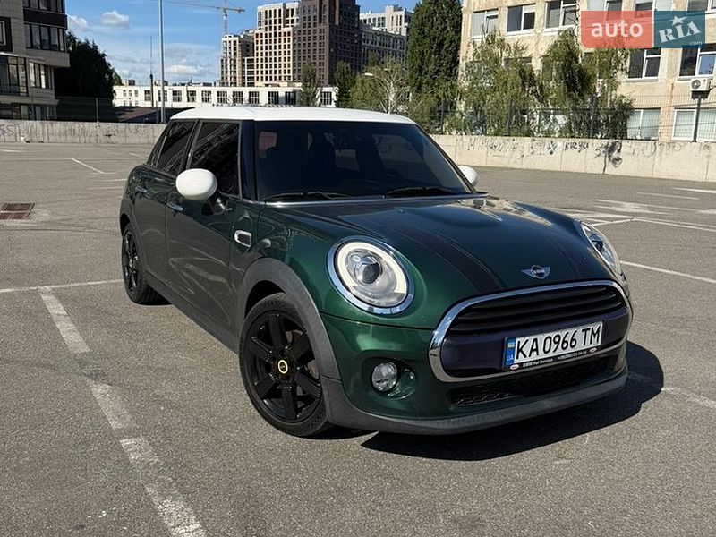 Хэтчбек MINI Cooper 2016 в Киеве Хэтчбек MINI Cooper 2016 в Киеве
