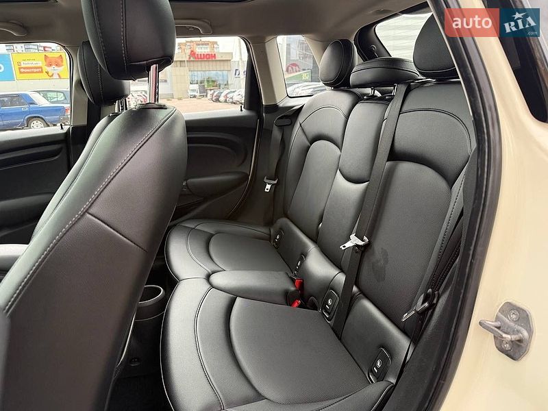 Хэтчбек MINI Cooper 2014 в Житомире