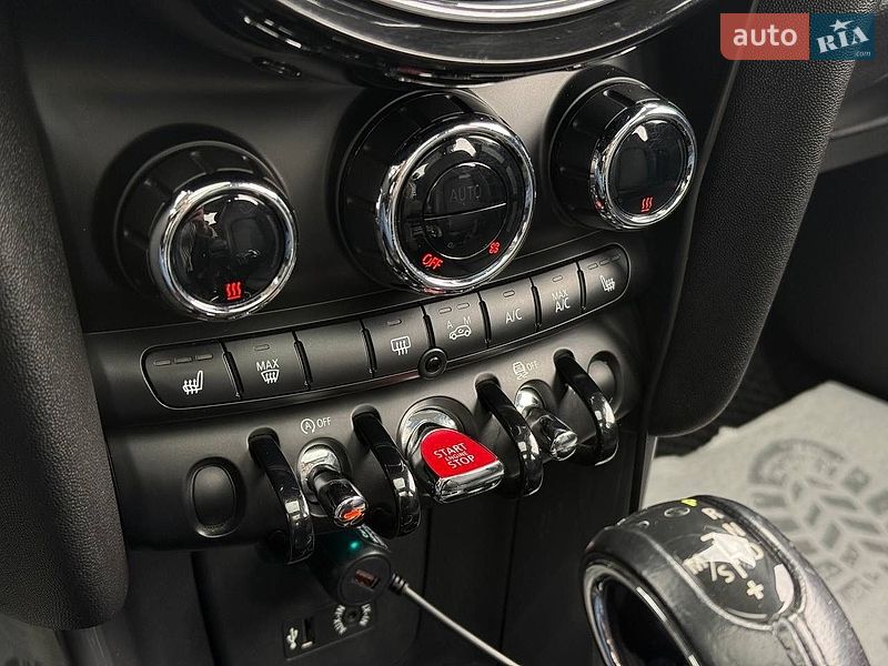 Хэтчбек MINI Cooper 2014 в Житомире