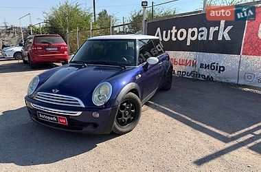 Хэтчбек MINI Cooper 2005 в Запорожье Хэтчбек MINI Cooper 2005 в Запорожье