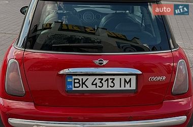 Хэтчбек MINI Cooper 2002 в Львове