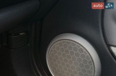 Хэтчбек MINI Cooper 2002 в Львове