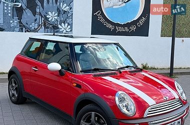 Хэтчбек MINI Cooper 2002 в Львове