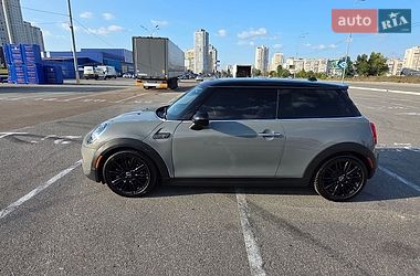 Хетчбек MINI Cooper 2018 в Києві