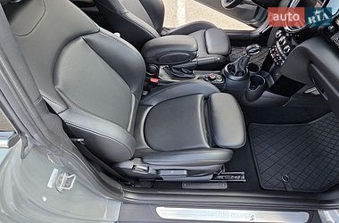 Хетчбек MINI Cooper 2018 в Києві
