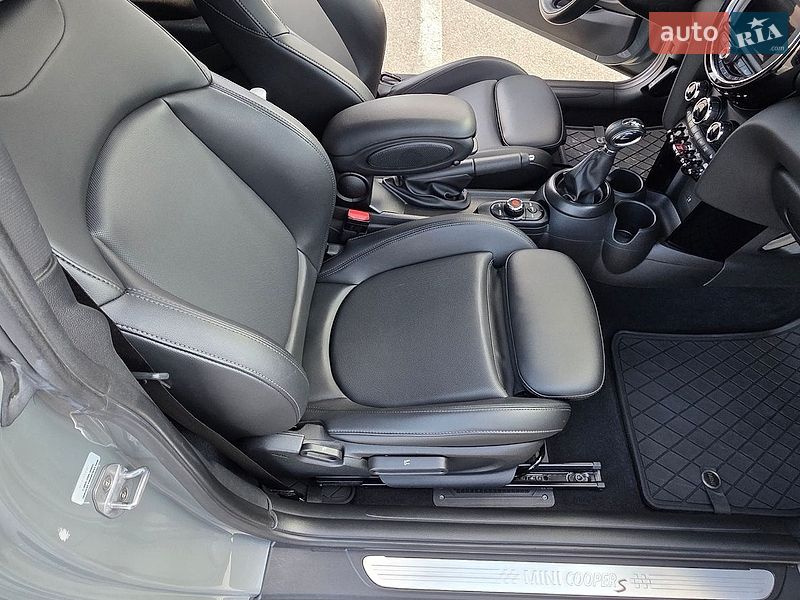 Хетчбек MINI Cooper 2018 в Києві