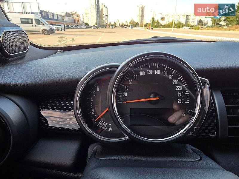 Хетчбек MINI Cooper 2018 в Києві
