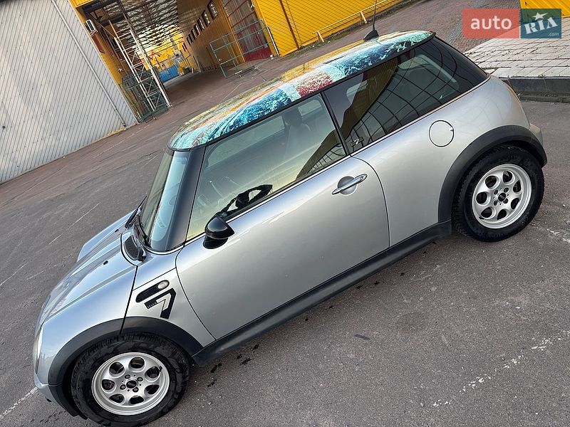 Хетчбек MINI Cooper 2006 в Житомирі