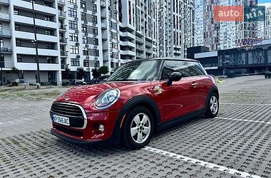 Хетчбек MINI Cooper 2017 в Києві