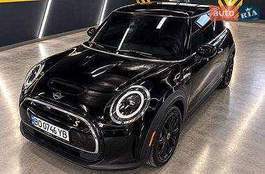 Хетчбек MINI Cooper 2021 в Тернополі Хетчбек MINI Cooper 2021 в Тернополі