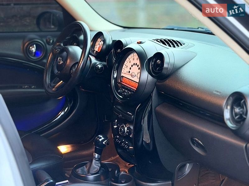 Хэтчбек MINI Cooper 2014 в Измаиле фото 12 Хэтчбек MINI Cooper 2014 в Измаиле