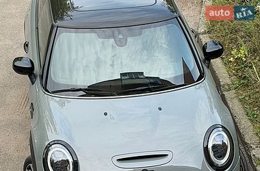 Хэтчбек MINI Cooper 2022 в Черкассах