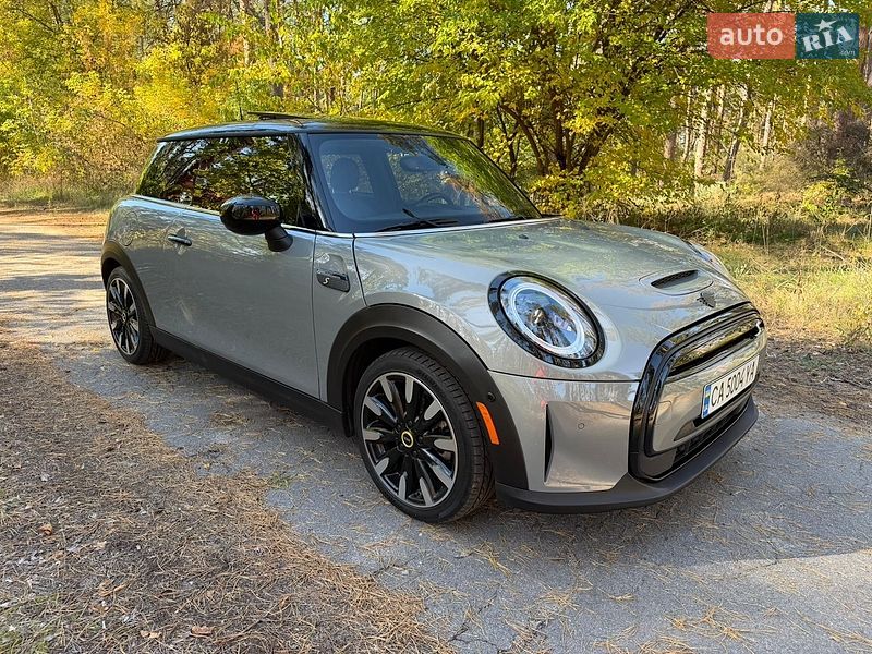 Хэтчбек MINI Cooper 2022 в Черкассах