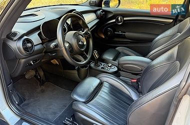 Хэтчбек MINI Cooper 2022 в Черкассах