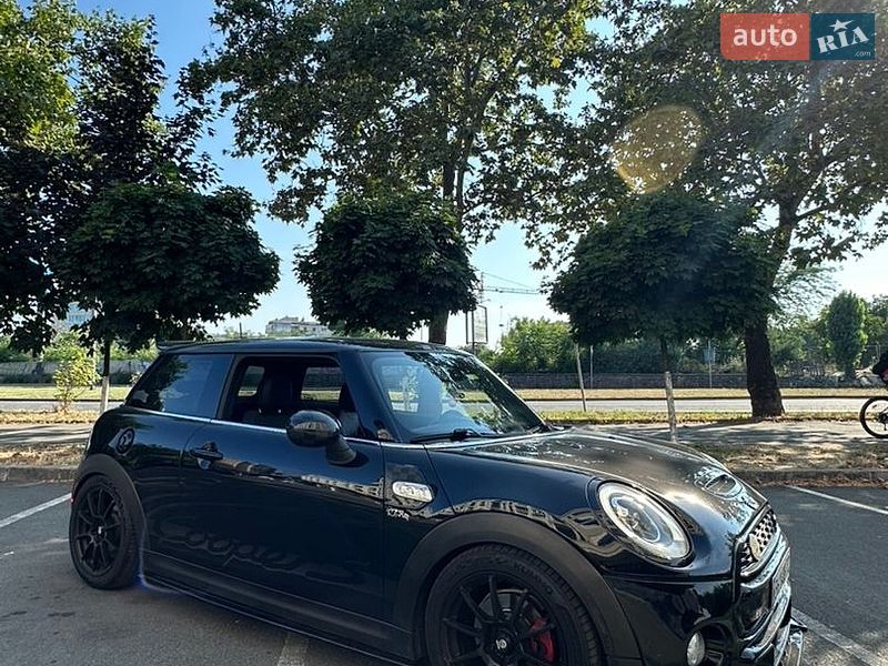 Хэтчбек MINI Cooper 2014 в Киеве