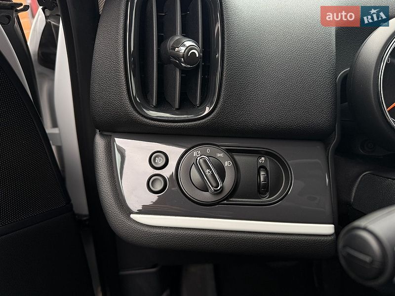 Хетчбек MINI Cooper 2018 в Житомирі