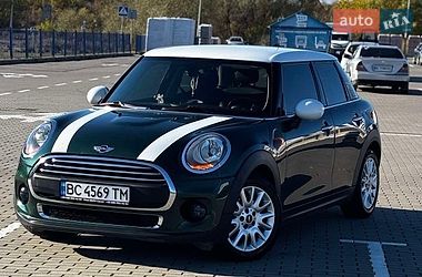 Хетчбек MINI Cooper 2015 в Дрогобичі