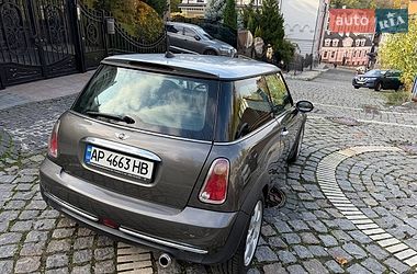 Хетчбек MINI Cooper 2006 в Києві фото 9 Хетчбек MINI Cooper 2006 в Києві