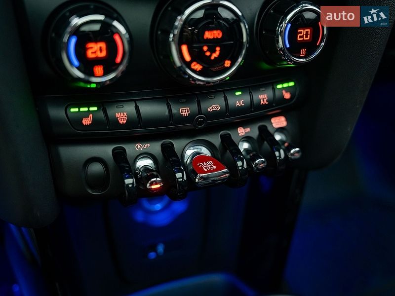 Хэтчбек MINI Cooper 2019 в Киеве