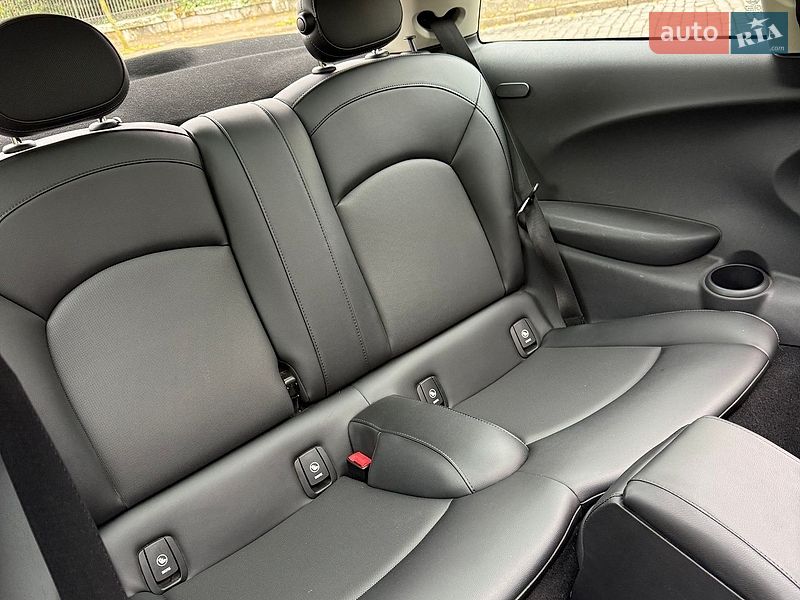 Хэтчбек MINI Cooper 2015 в Одессе фото 35 Хэтчбек MINI Cooper 2015 в Одессе