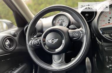 Внедорожник / Кроссовер MINI Countryman 2014 в Киеве