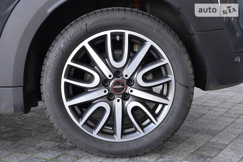 Позашляховик / Кросовер MINI Countryman 2019 в Києві