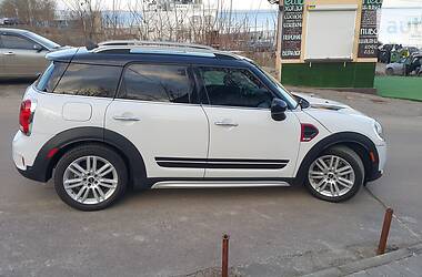 Внедорожник / Кроссовер MINI Countryman 2017 в Одессе