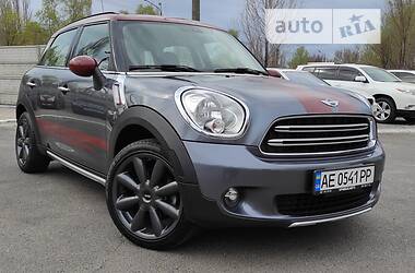 Хэтчбек MINI Countryman 2016 в Кривом Роге