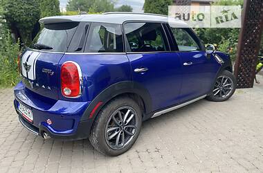 Хэтчбек MINI Countryman 2015 в Киеве