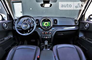 Внедорожник / Кроссовер MINI Countryman 2019 в 