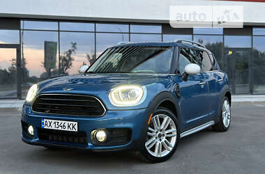 Внедорожник / Кроссовер MINI Countryman 2017 в Киеве