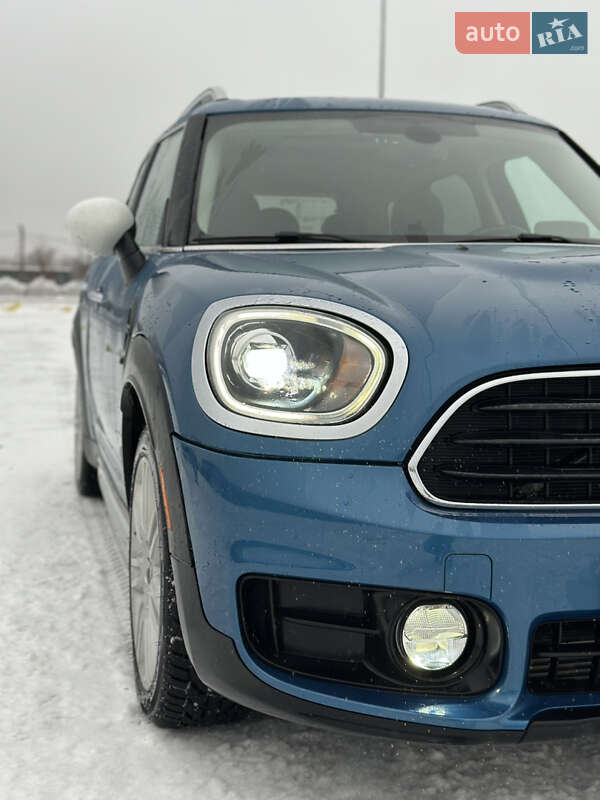 Хэтчбек MINI Countryman 2017 в Киеве