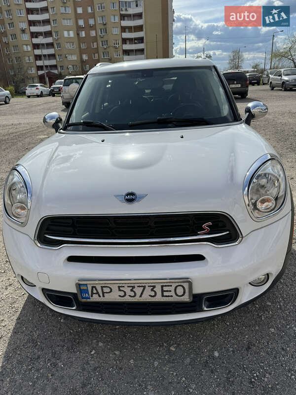 Внедорожник / Кроссовер MINI Countryman 2016 в Запорожье