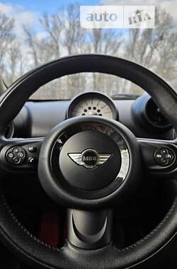 Внедорожник / Кроссовер MINI Countryman 2014 в Ирпене