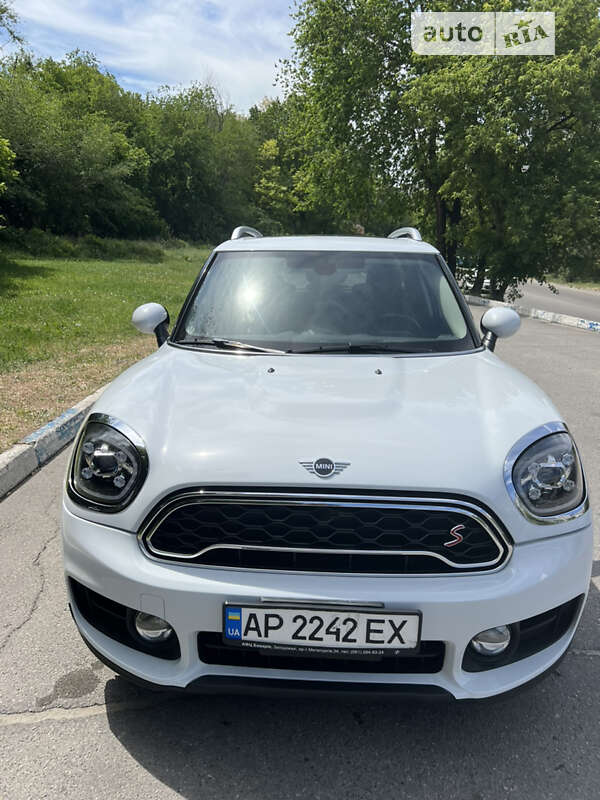 Хэтчбек MINI Countryman 2017 в Запорожье