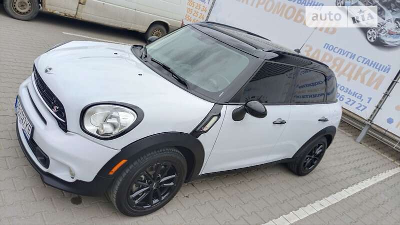 Внедорожник / Кроссовер MINI Countryman 2015 в Немирове