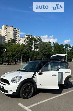 Хэтчбек MINI Countryman 2012 в Киеве