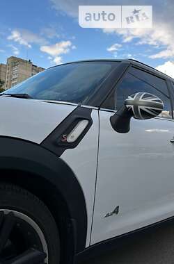 Хэтчбек MINI Countryman 2012 в Киеве