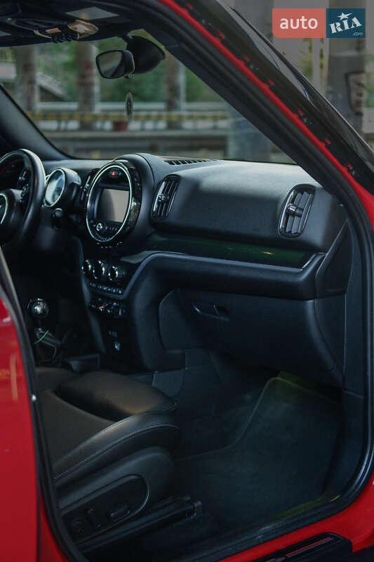 Хэтчбек MINI Countryman 2017 в Одессе