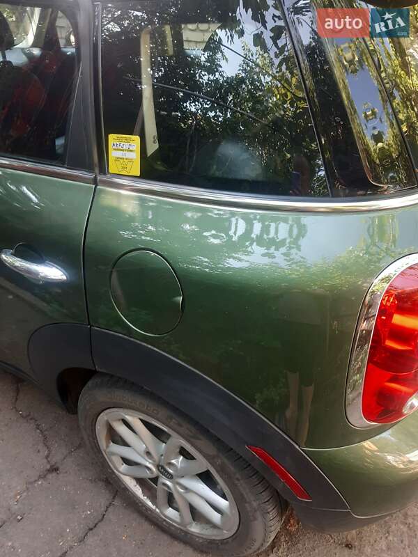 Позашляховик / Кросовер MINI Countryman 2016 в 