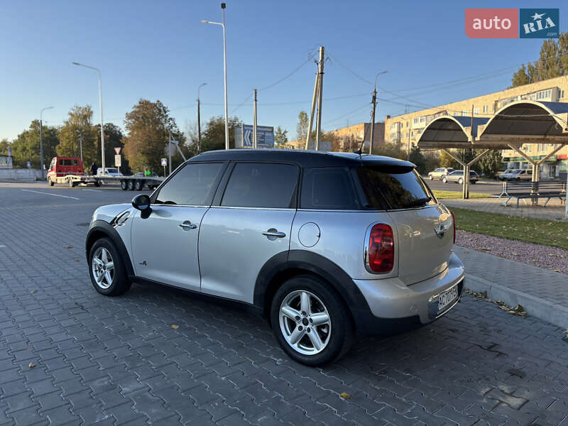 Хэтчбек MINI Countryman 2011 в Киверцах