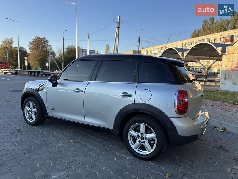 Хэтчбек MINI Countryman 2011 в Киверцах