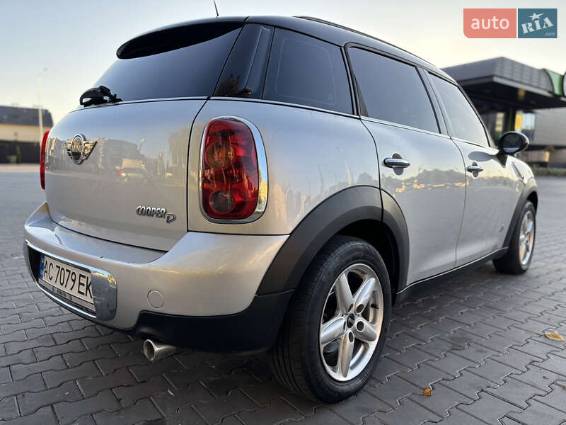 Хэтчбек MINI Countryman 2011 в Киверцах