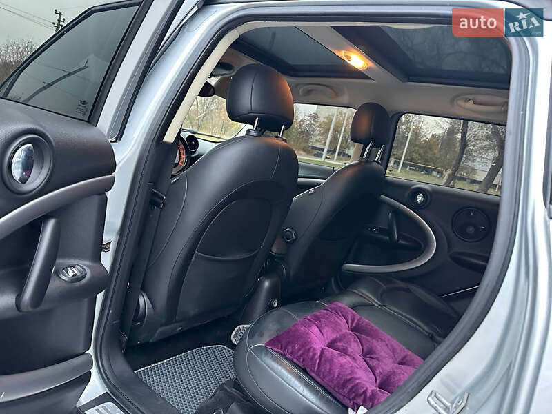 Хэтчбек MINI Countryman 2013 в Синельниково