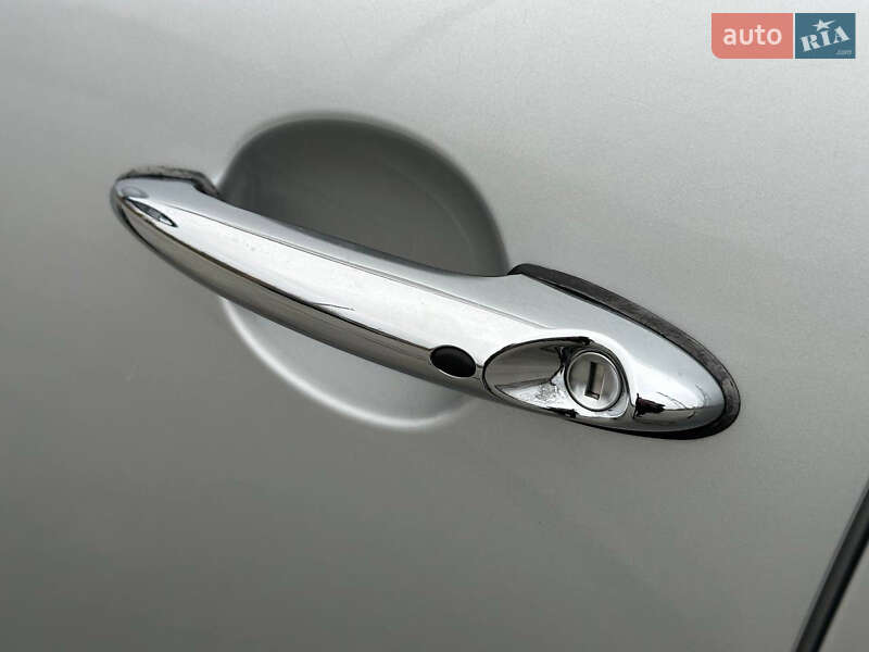 Хэтчбек MINI Countryman 2013 в Синельниково