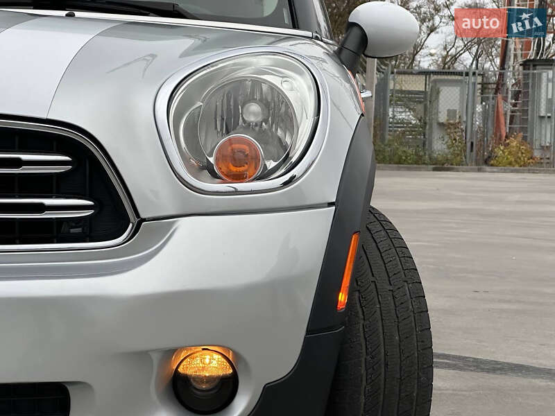 Хэтчбек MINI Countryman 2013 в Синельниково