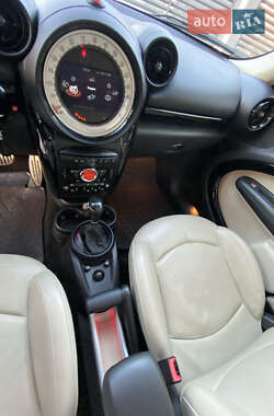 Внедорожник / Кроссовер MINI Countryman 2014 в Киеве