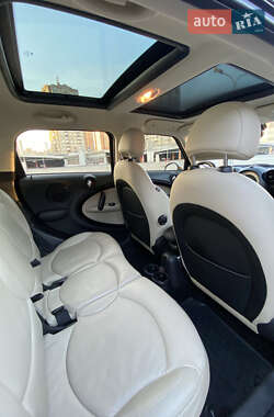 Внедорожник / Кроссовер MINI Countryman 2014 в Киеве