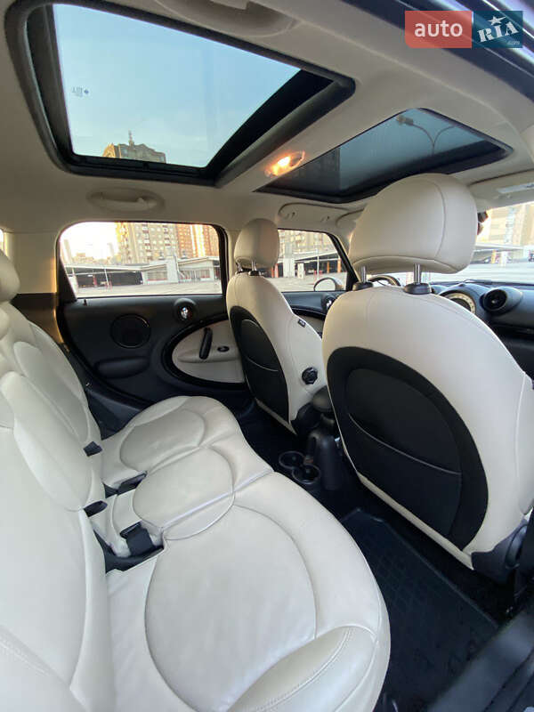 Внедорожник / Кроссовер MINI Countryman 2014 в Киеве фото 10 Внедорожник / Кроссовер MINI Countryman 2014 в Киеве