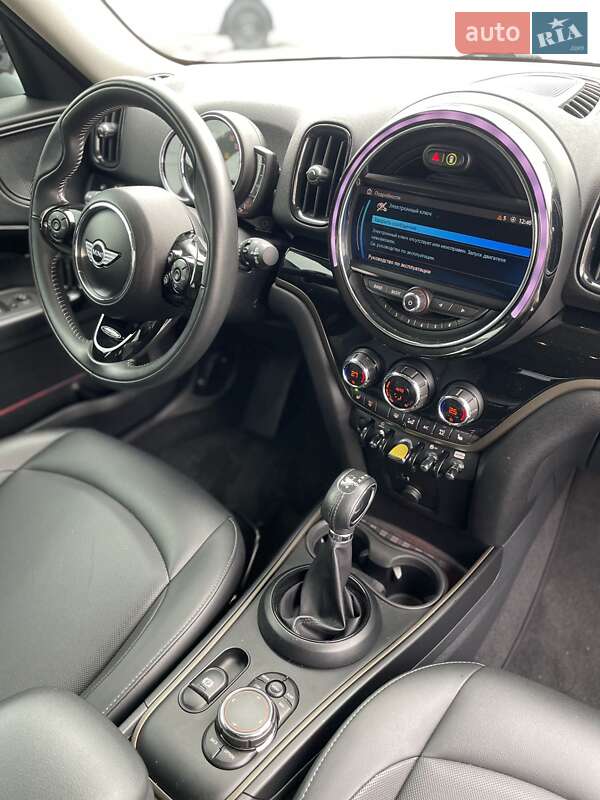 Хэтчбек MINI Countryman 2018 в Черновцах